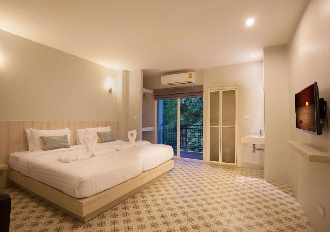 Nature Pine Phuket เนเชอร์ไพน์ภูเก็ต Rawai Eksteriør bilde